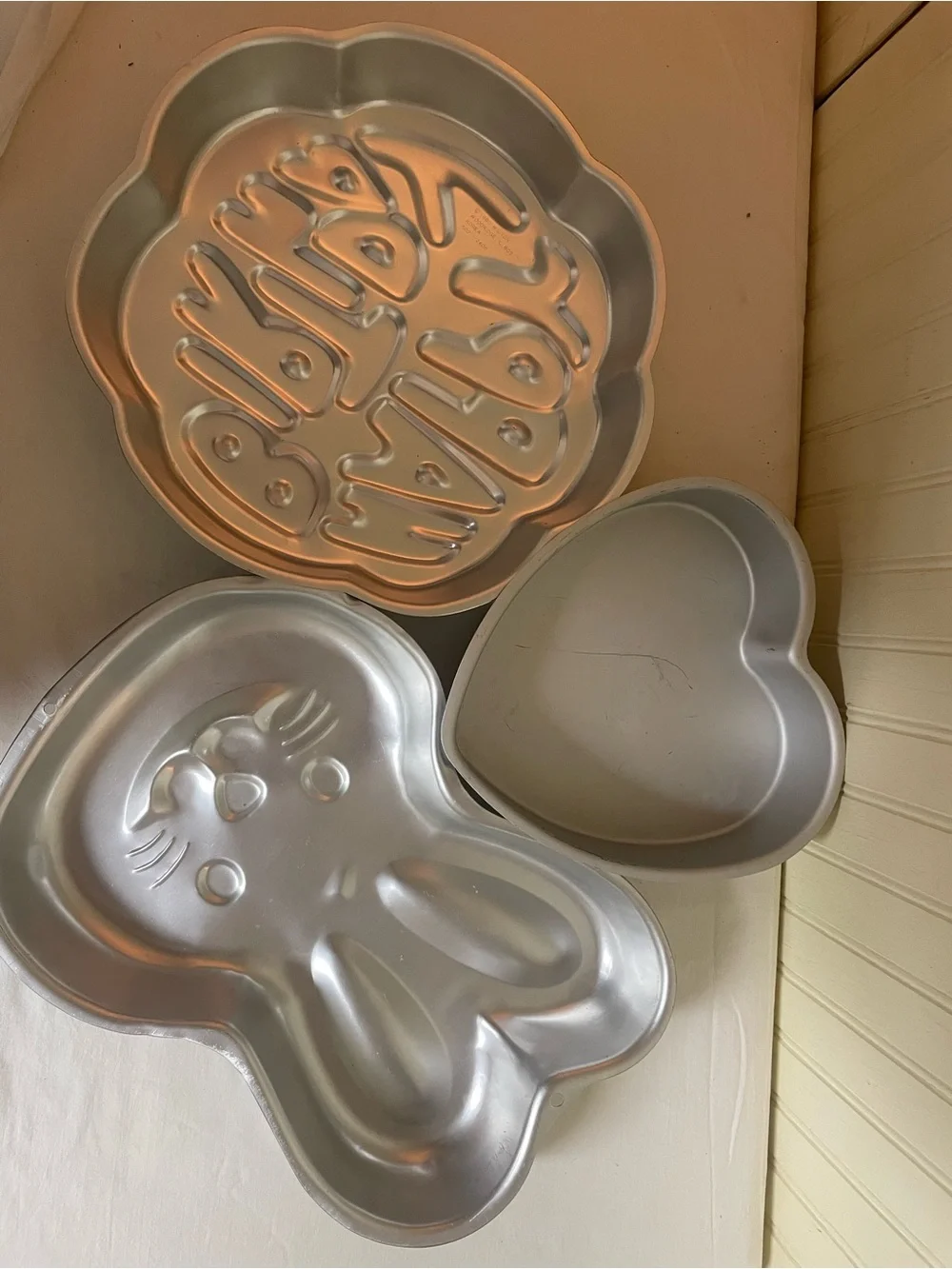 Wilton three vintage
